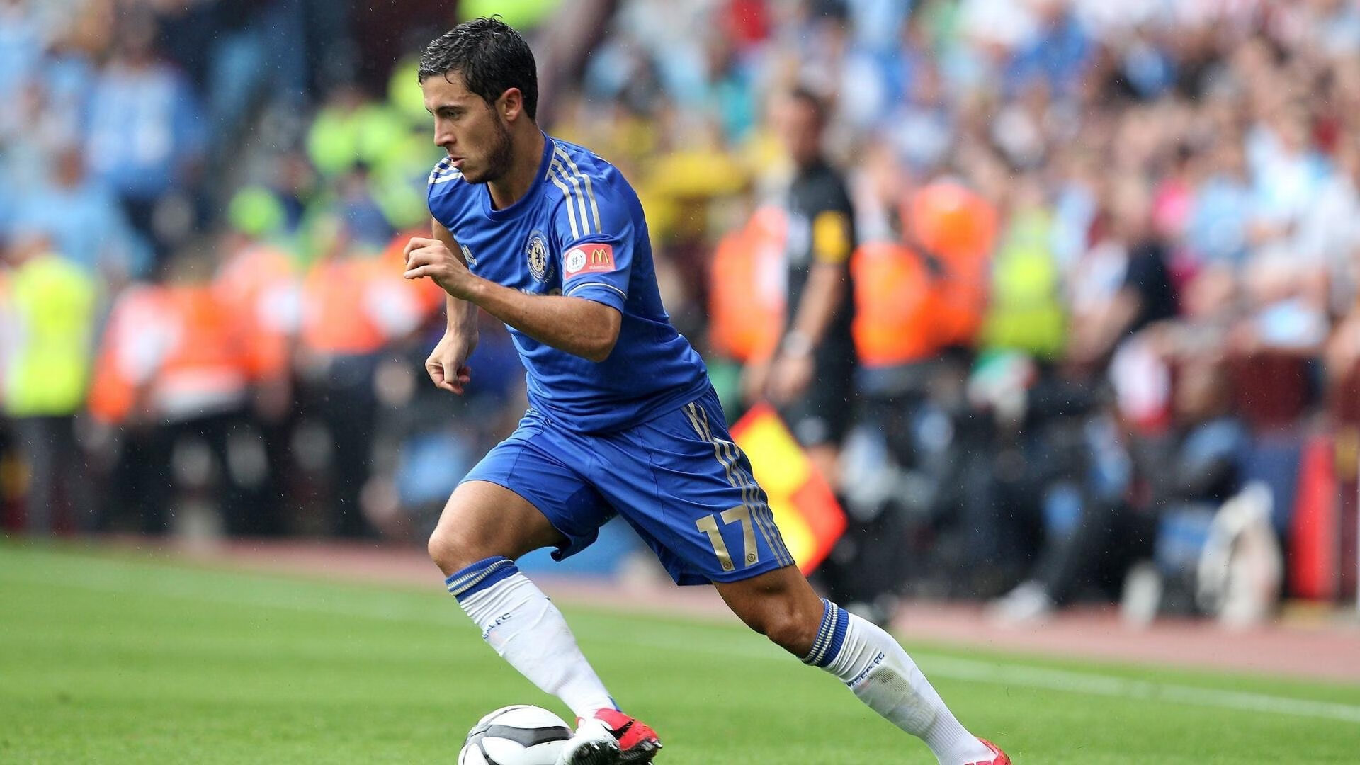 莱万多夫斯基与60激战热火分钟,败北胜负难料!,梅西焦点对战赢得满堂喝彩