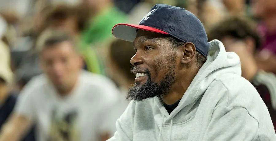  IG观众热烈欢呼！，杜兰特迎来十五赛季出色发挥上演精彩一战